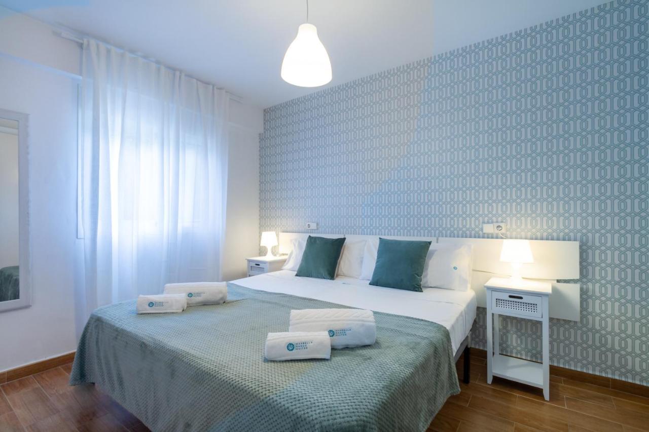 Marbella Banus Suites - Marbella Beach Front Suite Apartment Exterior photo