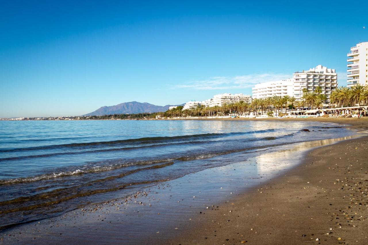 Marbella Banus Suites - Marbella Beach Front Suite Apartment Exterior photo