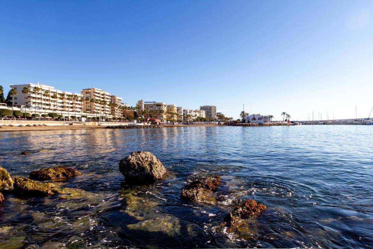 Marbella Banus Suites - Marbella Beach Front Suite Apartment Exterior photo