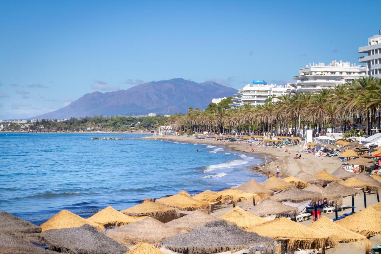 Marbella Banus Suites - Marbella Beach Front Suite Apartment Exterior photo